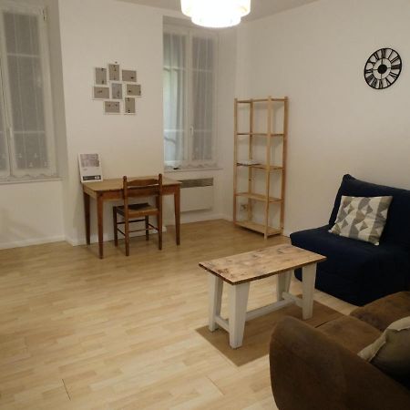 Appart Cosy Plein Centre Apartment แซ็ง-โปล-เดอ-ลีอง ภายนอก รูปภาพ