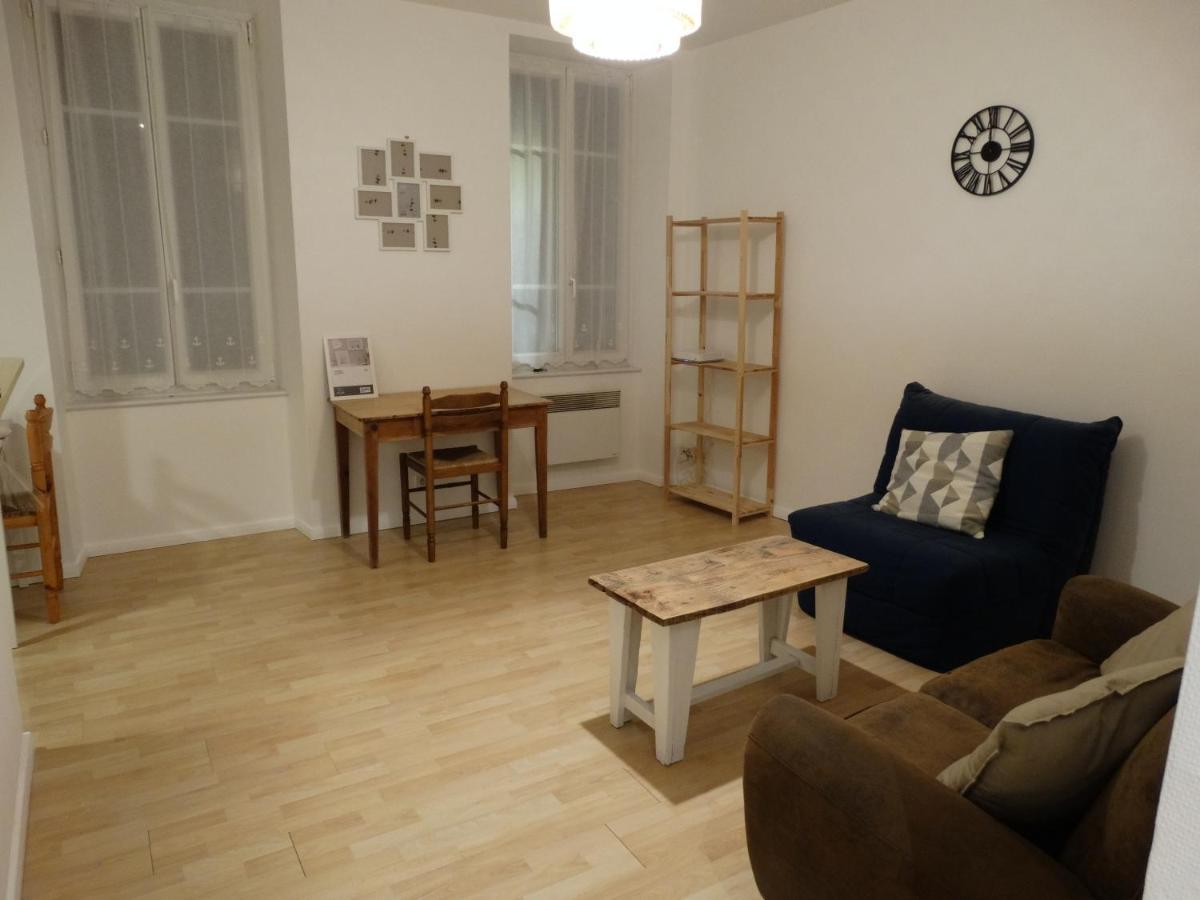 Appart Cosy Plein Centre Apartment แซ็ง-โปล-เดอ-ลีอง ภายนอก รูปภาพ